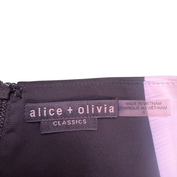 Like New Alice + Olivia Wilcox Pleated Black White Colorblock Mini Skirt Size 4 - Picture 6 of 7